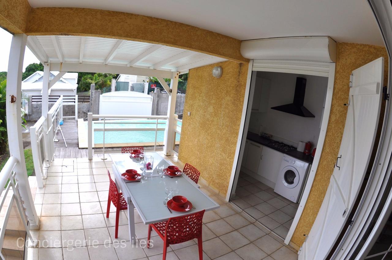 Petit Havre De Paix Bis - Piscine Et Plage A Pied Le Gosier  Exterior photo